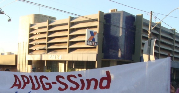APUG-SSind pretende processar Caixa Econômica Federal por atraso de salário