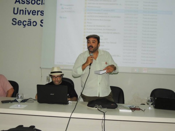 Professor da UnirG e diretor da Apug lança livro no Rio de Janeiro