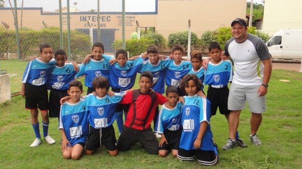 Apug-Ssind é parceira do projeto de inclusão social da Escolinha de Futebol do Proafe