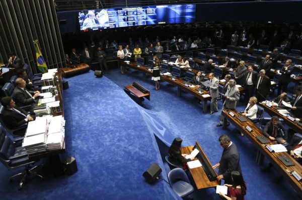 Senado Federal aprova Desvinculação de 30% da receita da União até 2023