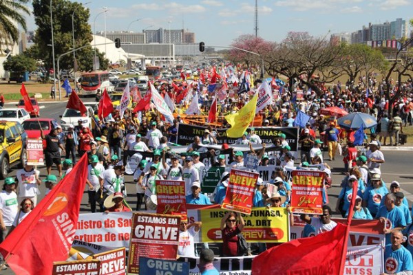 Servidores públicos realizam jornada de lutas no mês de setembro em Brasília