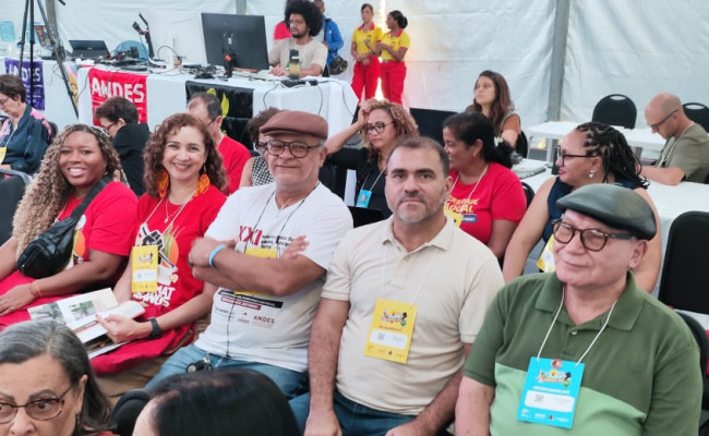 APUG participa ativamente do 44º Congresso do ANDES-SN em Salvador